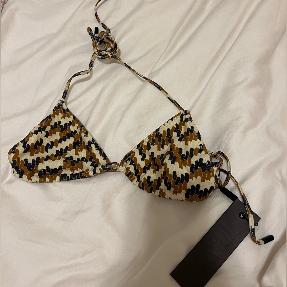 NWT Triangl Brown Confetti Top